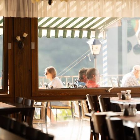 Hotel Restaurant Moselblick Винтрих Экстерьер фото