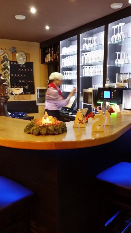 Hotel Restaurant Moselblick Винтрих Экстерьер фото